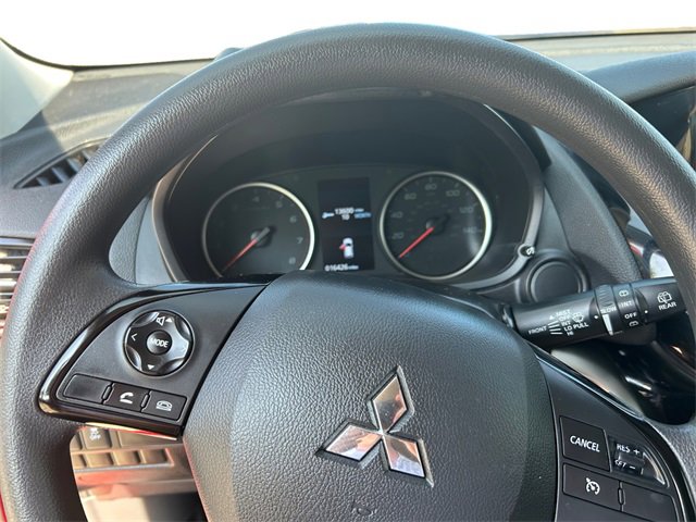 Used 2024 Mitsubishi Eclipse Cross ES image 13