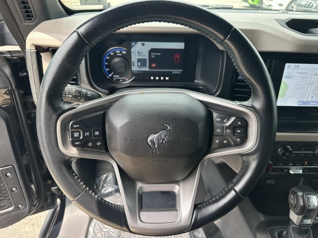 Used 2023 Ford Bronco Wildtrak AWD/4WD image 24