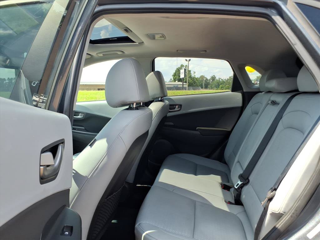 Used 2020 Hyundai Kona Ultimate FWD image 11
