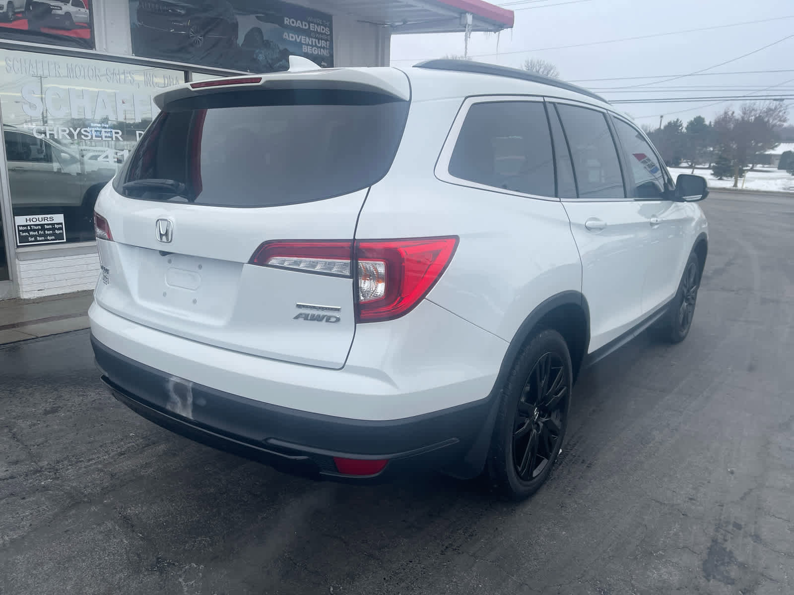 Used 2021 Honda Pilot Special Edition image 3