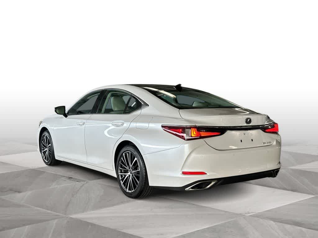 Used 2025 Lexus ES 350 w/ Premium Package FWD image 6