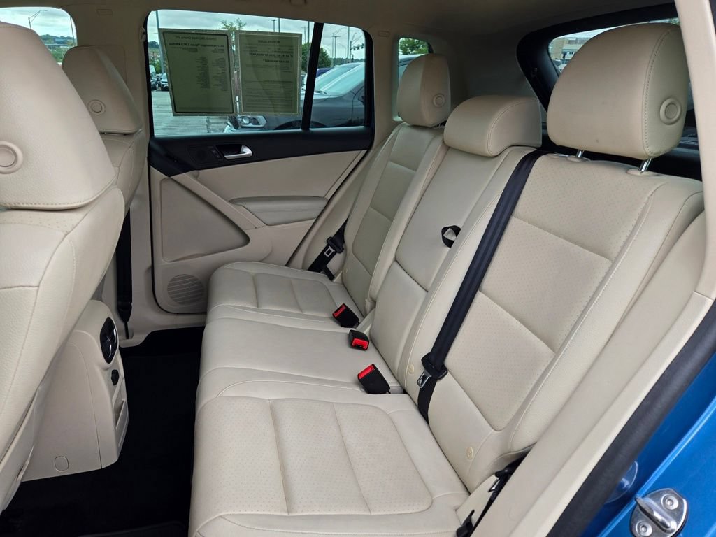 Used 2017 Volkswagen Tiguan S AWD/4WD image 26