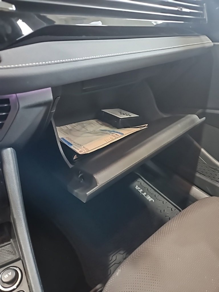 Used 2025 Volkswagen Jetta SEL image 29