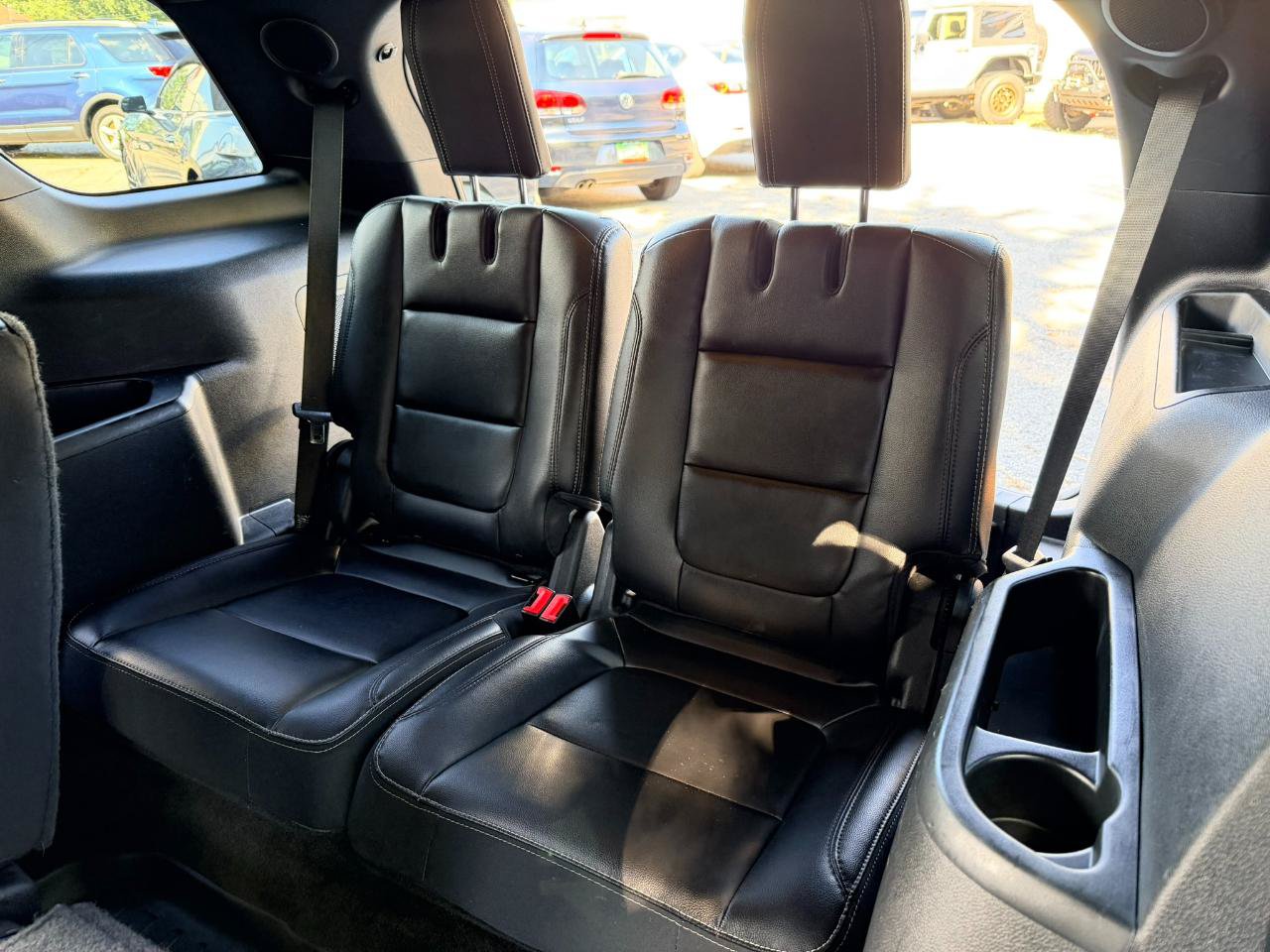 Used 2017 Ford Explorer Limited FWD image 18