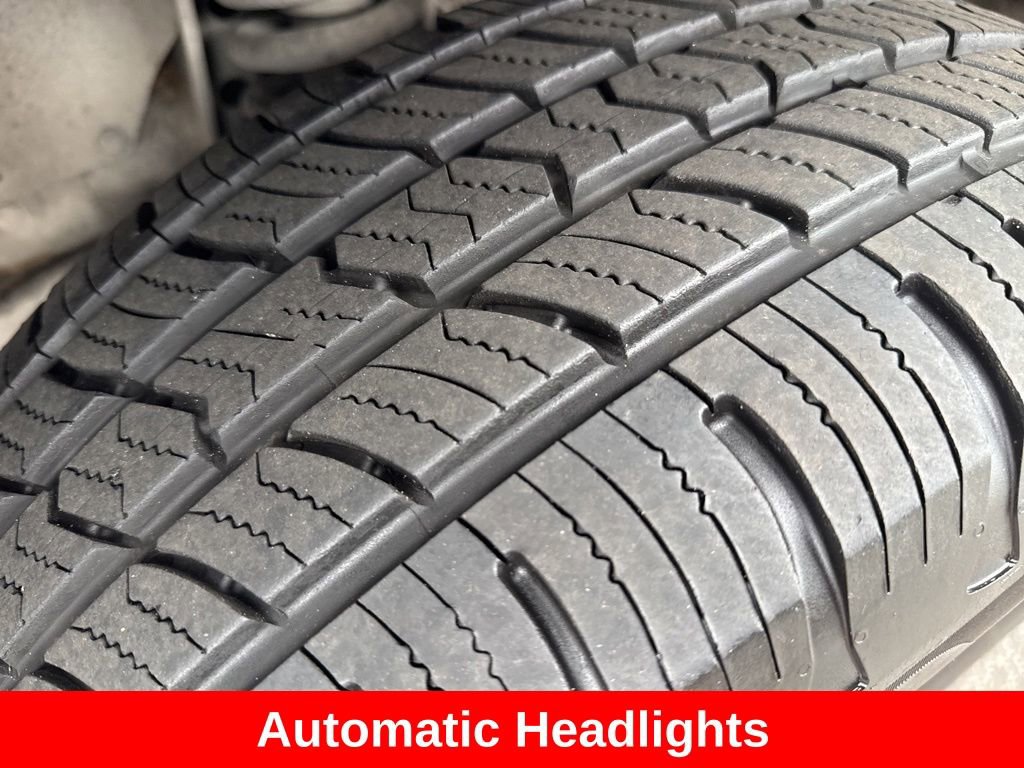 Used 2019 Toyota Tacoma TRD Off-Road image 12