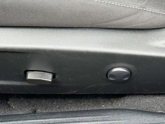 Used 2022 Dodge Challenger R/T w/ Shaker Package image 30