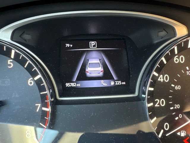 Used 2017 Nissan Altima 2.5 SV w/ Convenience Package FWD image 6