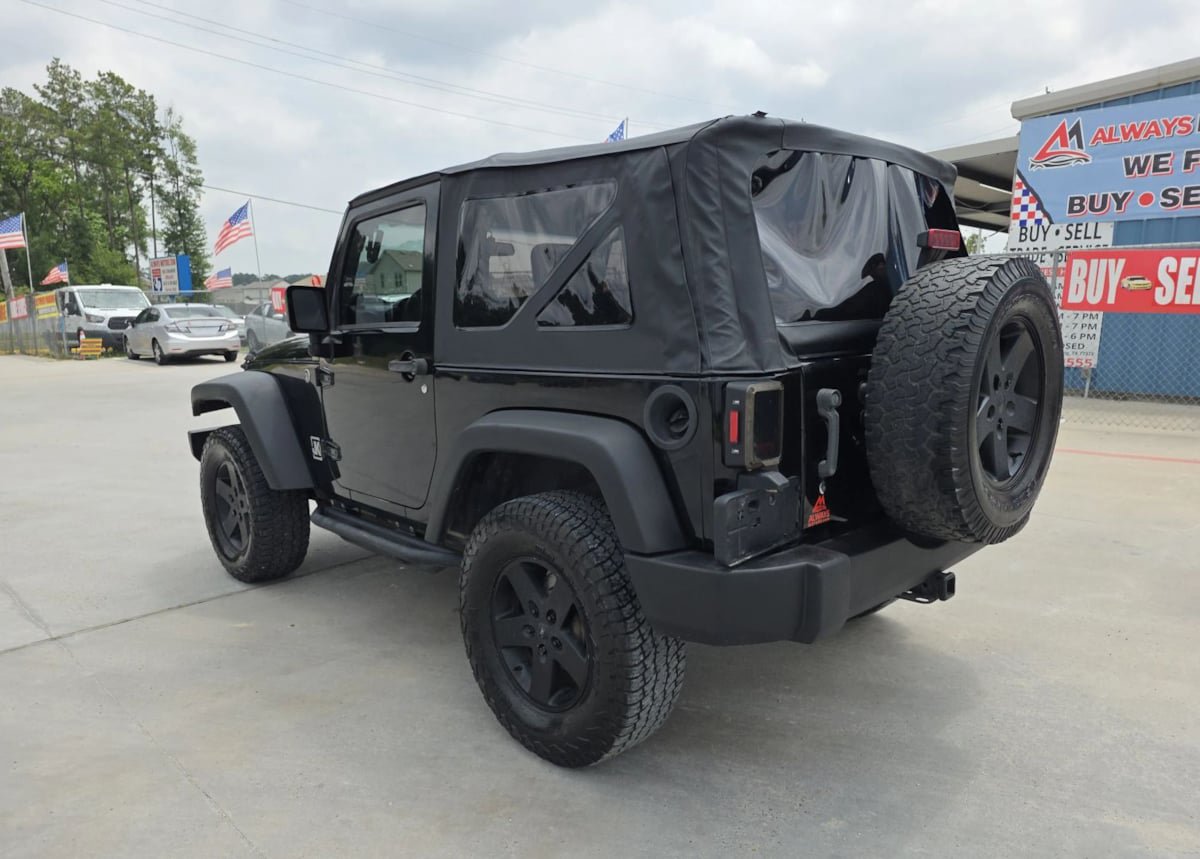 Used 2008 Jeep Wrangler X AWD/4WD image 36