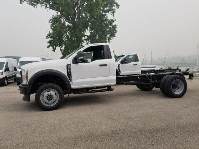 New 2026 Ford F550 4x4 Regular Cab Super Duty image 14