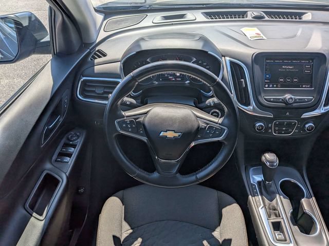 Used 2023 Chrysler Pacifica Touring-L FWD image 17