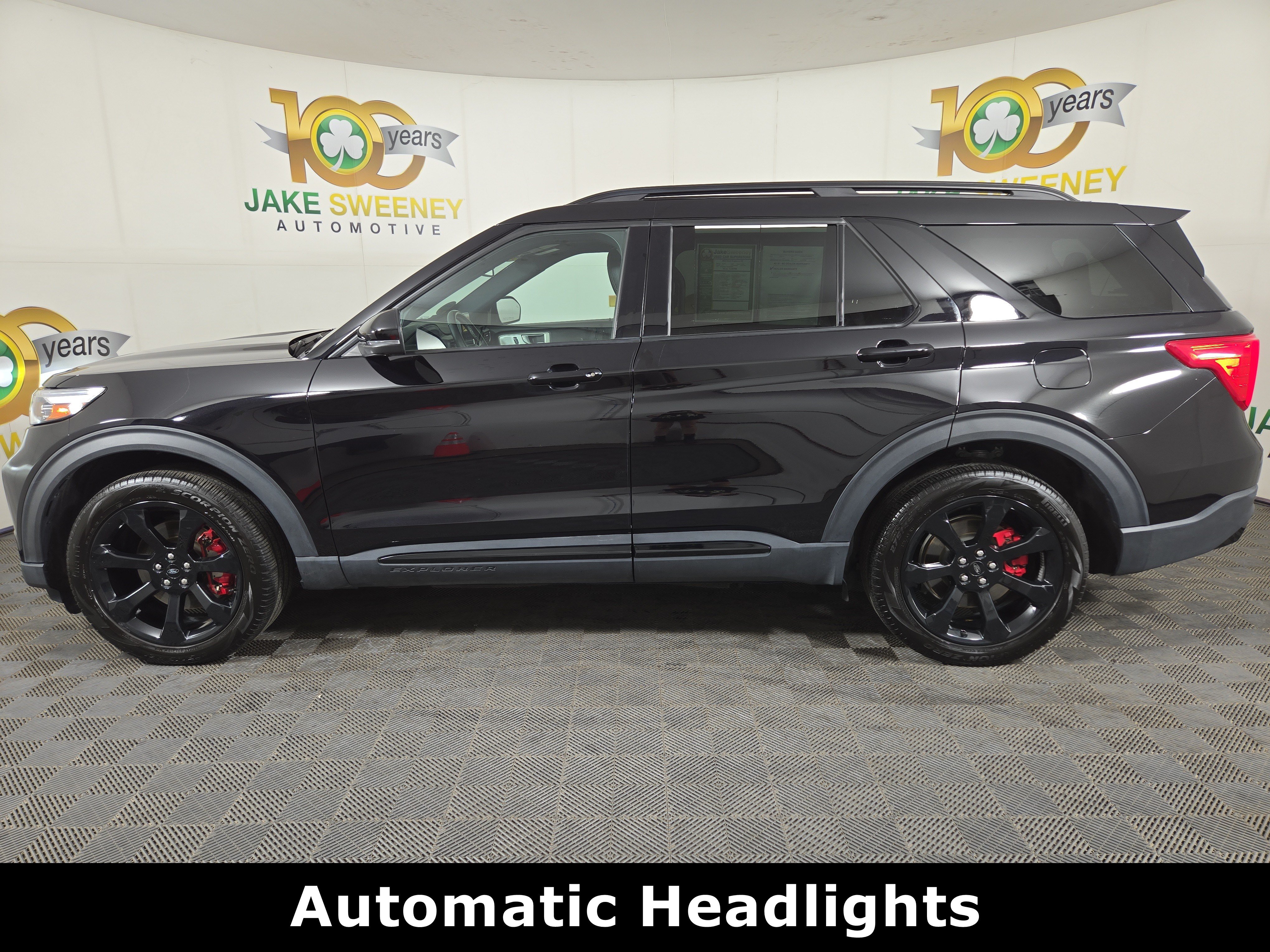 Used 2023 Ford Explorer ST w/ Equipment Group 401A AWD/4WD image 4