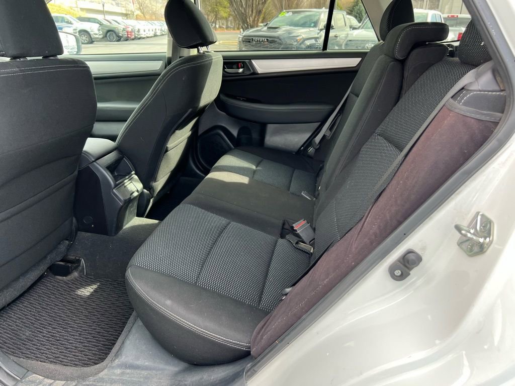 Used 2019 Subaru Outback 2.5i Premium AWD/4WD image 27