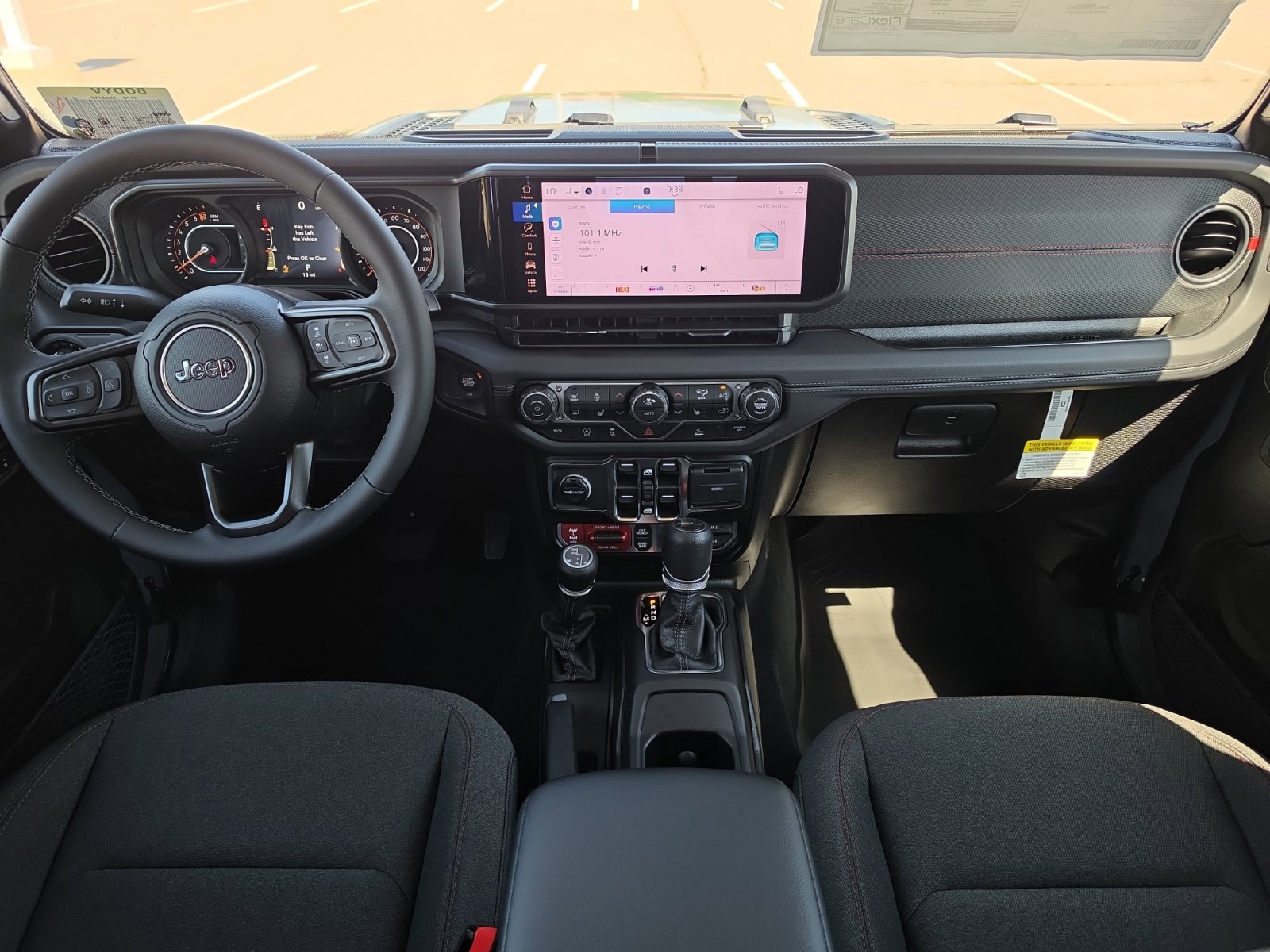 New 2026 Jeep Gladiator Rubicon AWD/4WD image 18