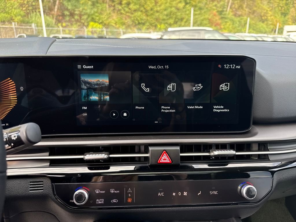 New 2026 Kia Sportage EX w/ EX Panorama Roof Package image 17