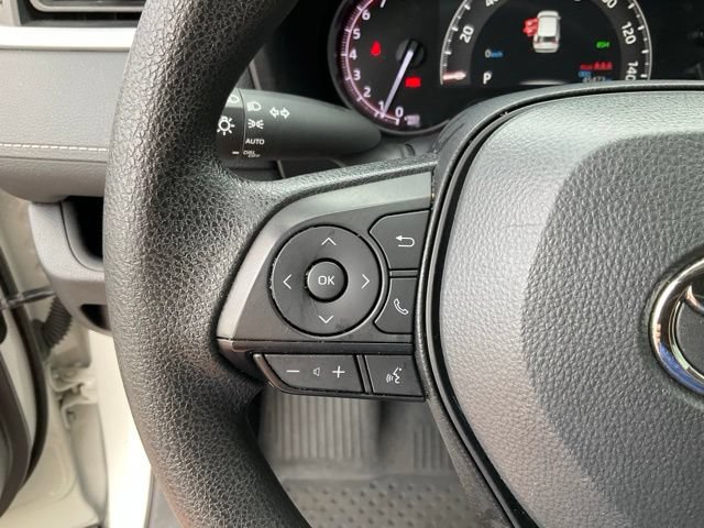 Used 2024 Toyota RAV4 XLE w/ Convenience Package FWD image 12