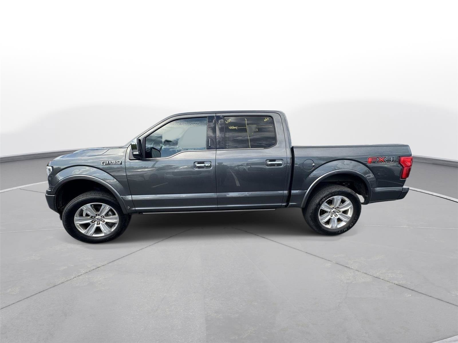 Used 2019 Ford F150 Platinum w/ Equipment Group 701A Luxury AWD/4WD image 9