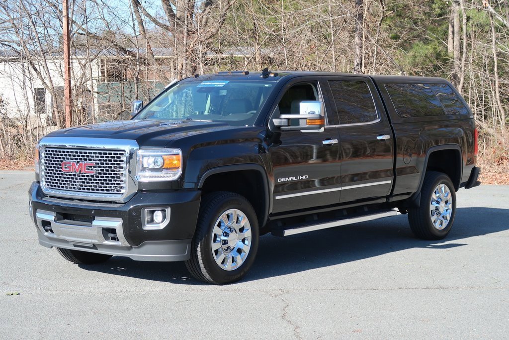 Certified 2016 GMC Sierra 2500 Denali w/ Duramax Plus Package image 1