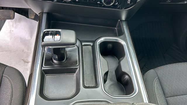 Used 2024 Chevrolet Silverado 1500 LT image 22