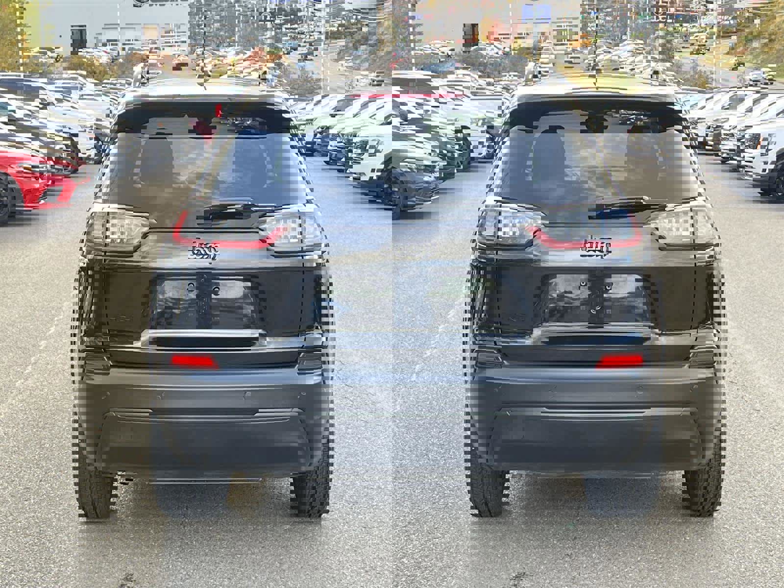 Used 2023 Jeep Cherokee Altitude Lux image 4