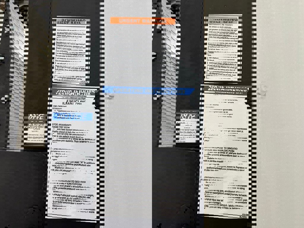 Used 2022 Chevrolet Express 3500 w/ Power Convenience Package image 32