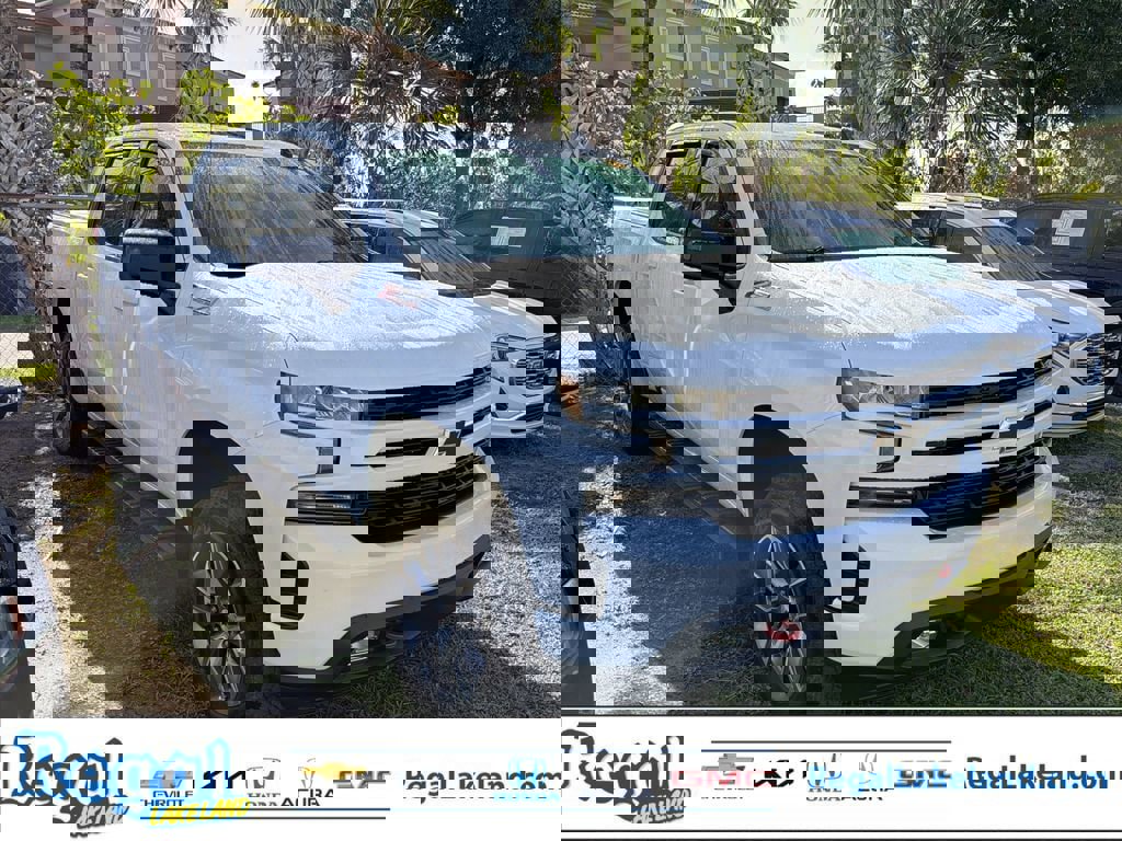 Certified 2022 Chevrolet Silverado 1500 RST image 1