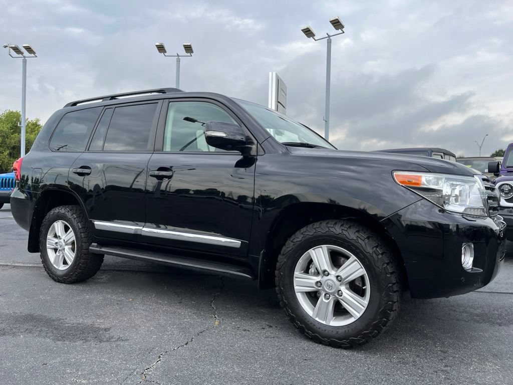 Used 2014 Toyota Land Cruiser AWD/4WD image 58