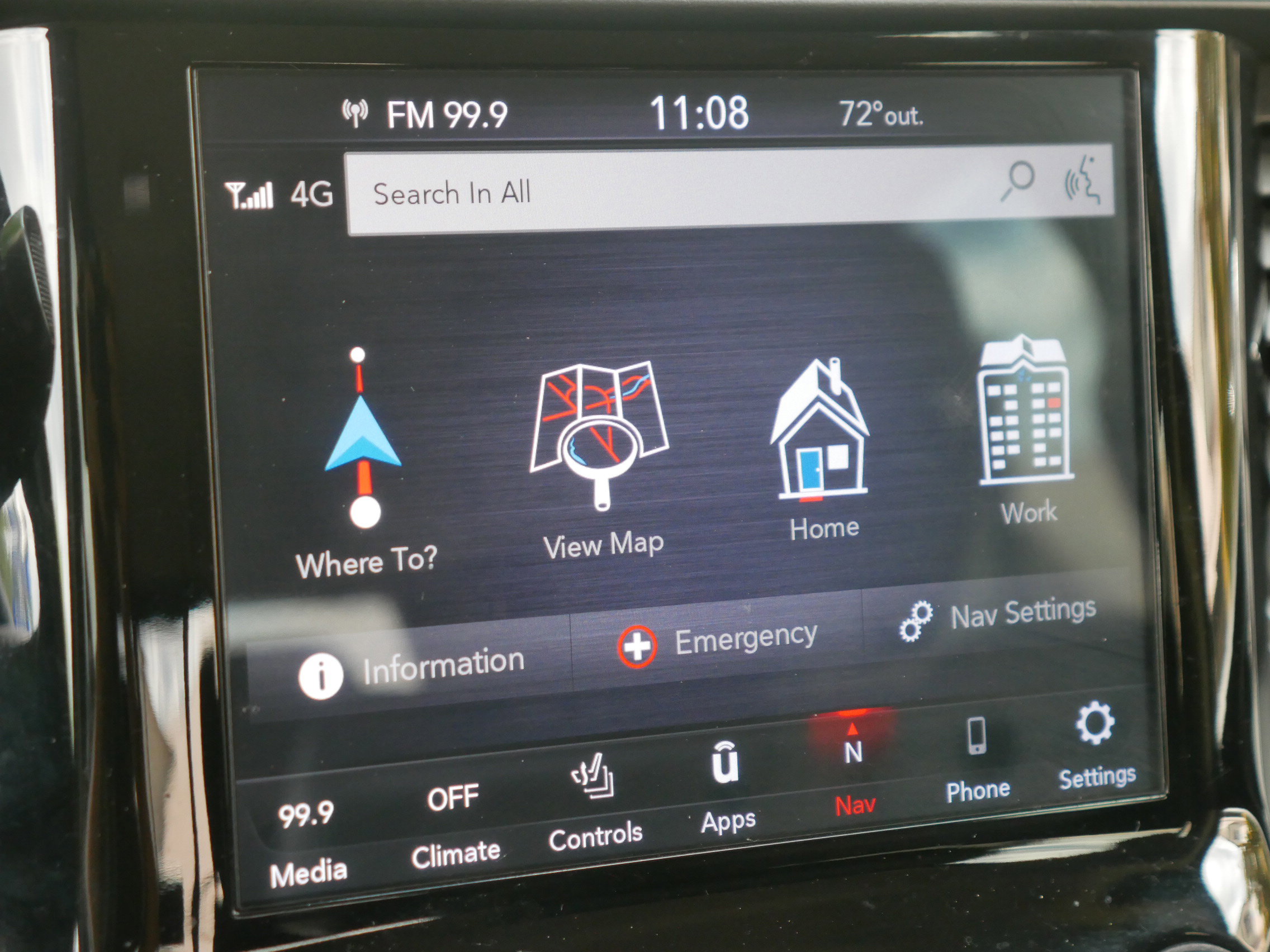 Used 2019 RAM 2500 Laramie image 13