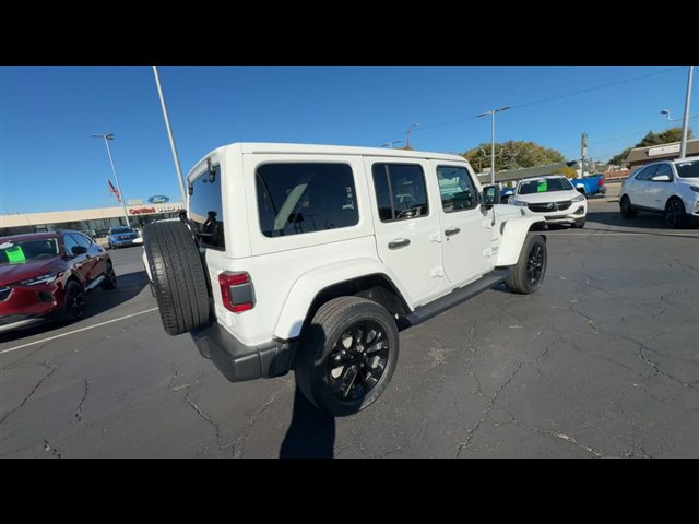 Used 2021 Jeep Wrangler Unlimited Sahara w/ Cold Weather Group image 8