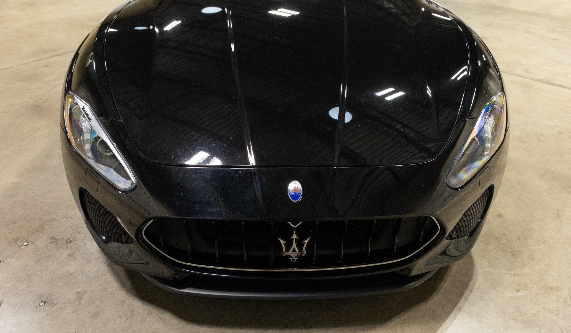 Used 2018 Maserati GranTurismo MC image 18