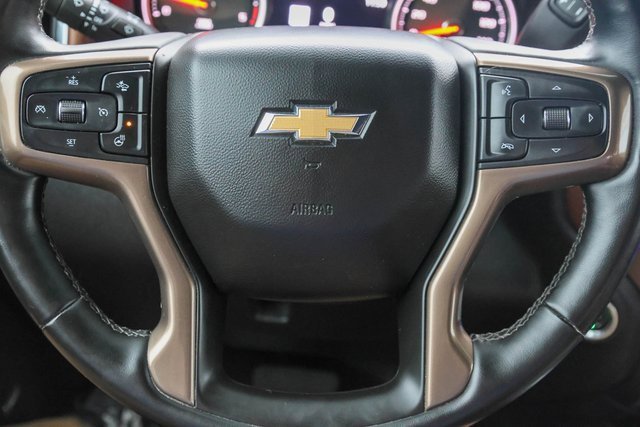 Used 2023 Chevrolet Silverado 2500 High Country w/ Z71 Off-Road Package image 32