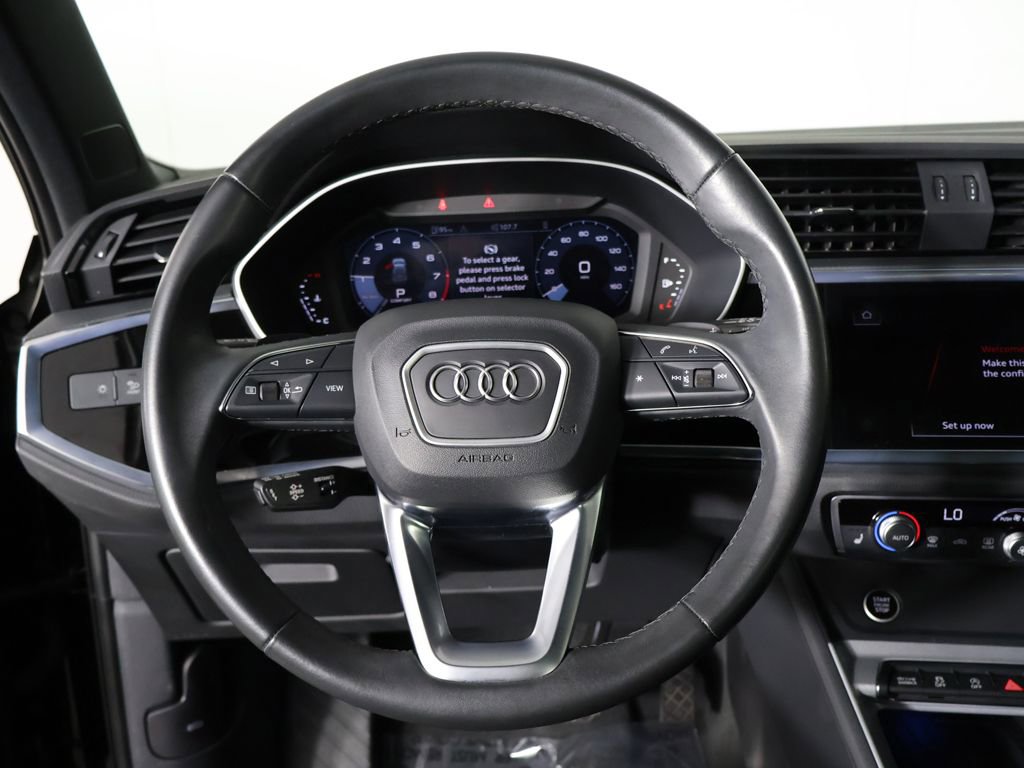Used 2023 Audi Q3 2.0T Premium Plus w/ Premium Plus Package AWD/4WD image 39