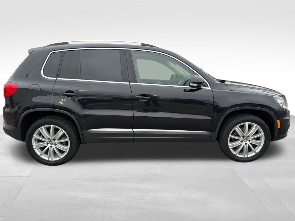 Used 2016 Volkswagen Tiguan SE image 6