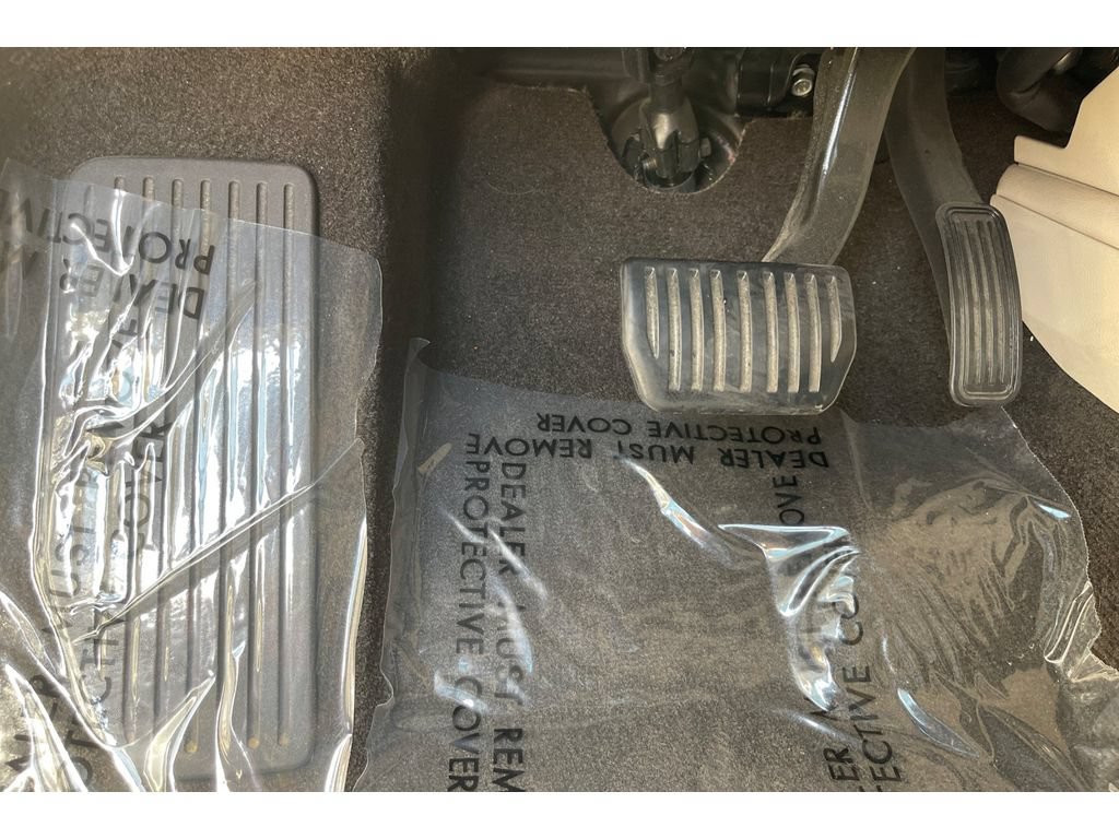 Used 2018 Lincoln MKZ Reserve FWD image 41