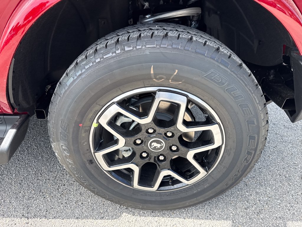 New 2026 Ford Bronco Outer Banks AWD/4WD image 11
