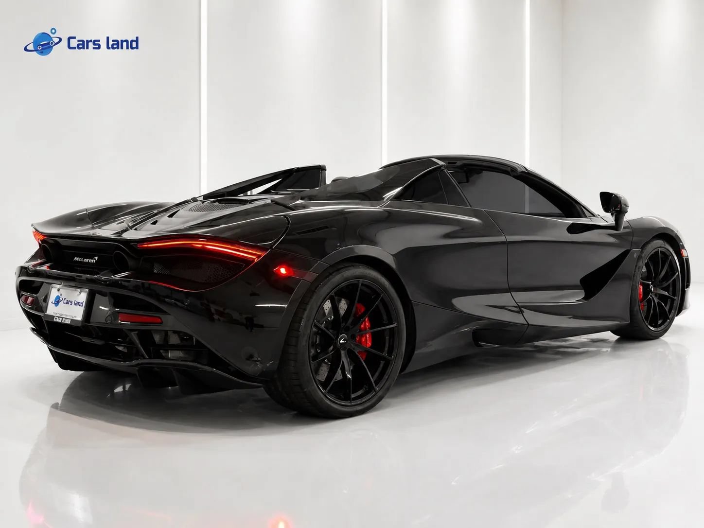 Used 2020 McLaren 720S Spider RWD image 5