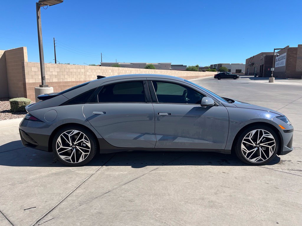 Used 2023 Hyundai Ioniq 6 SEL RWD image 9