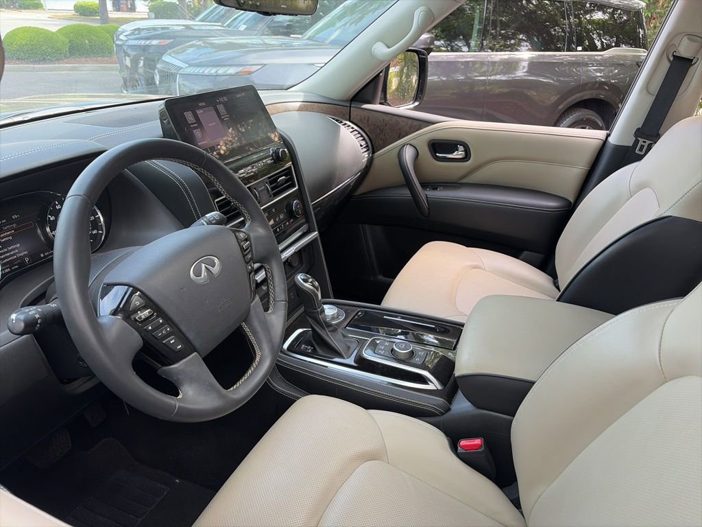 Certified 2024 INFINITI QX80 Premium Select w/ Cargo Package AWD/4WD image 5