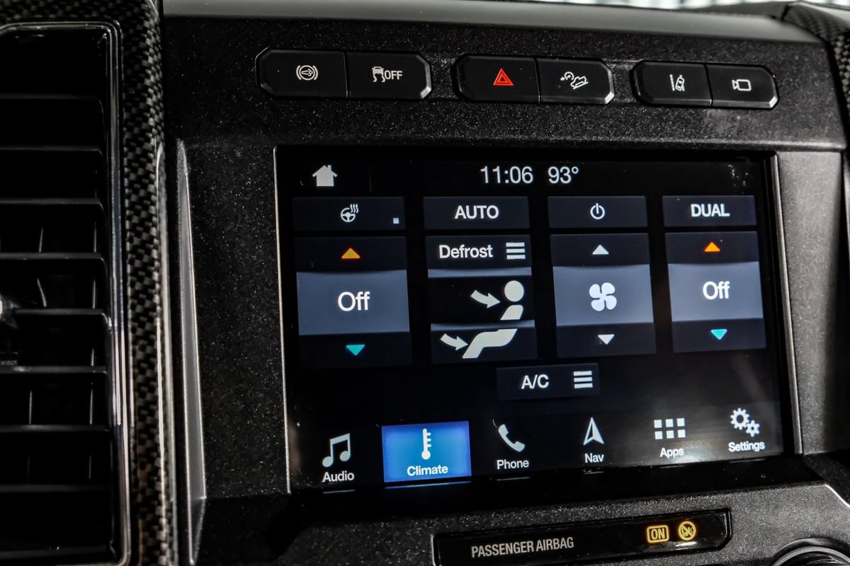 Used 2019 Ford F250 Lariat w/ Lariat Ultimate Package AWD/4WD image 28