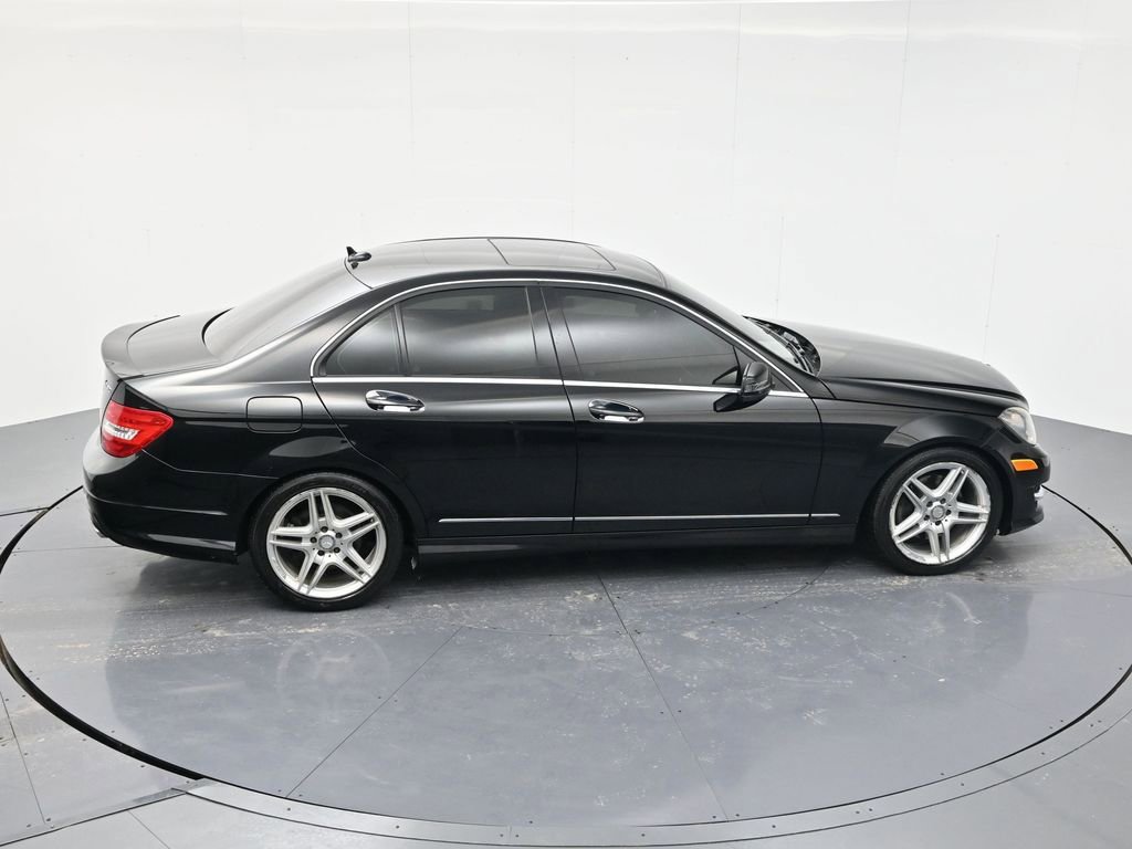 Used 2013 Mercedes-Benz C 300 4MATIC Sedan image 39