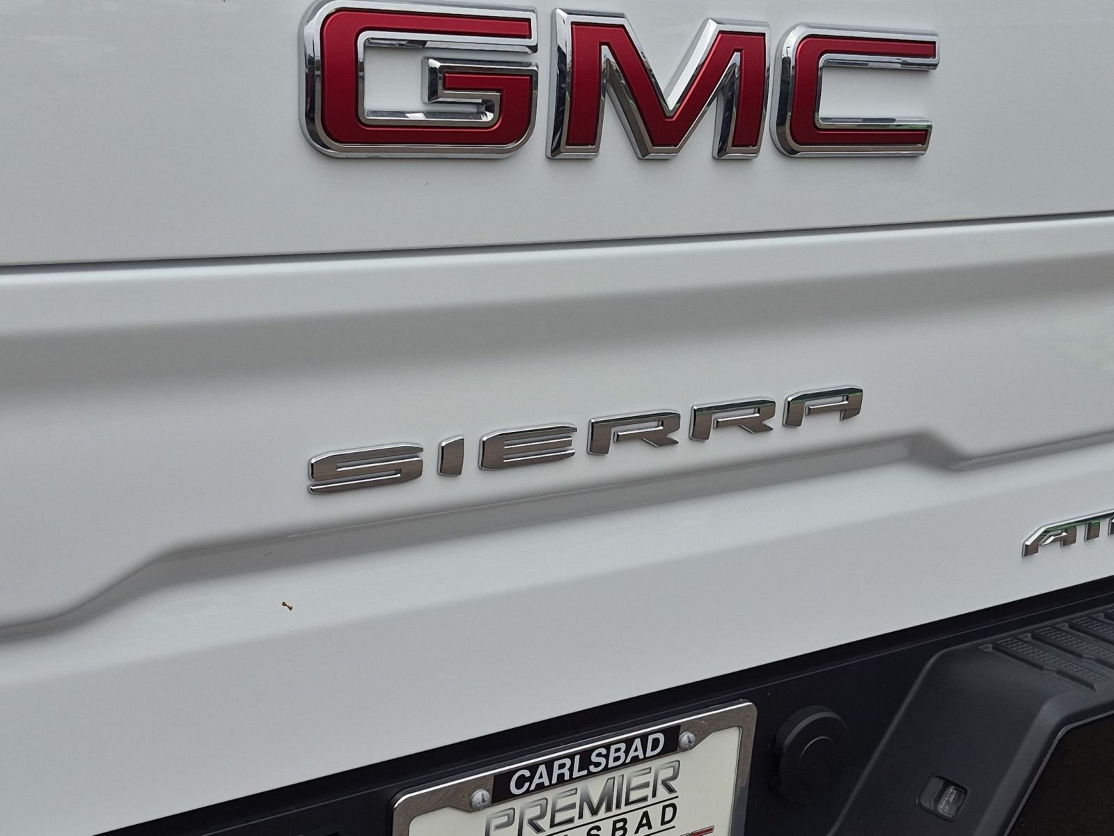 New 2026 GMC Sierra 1500 AT4X AWD/4WD image 32