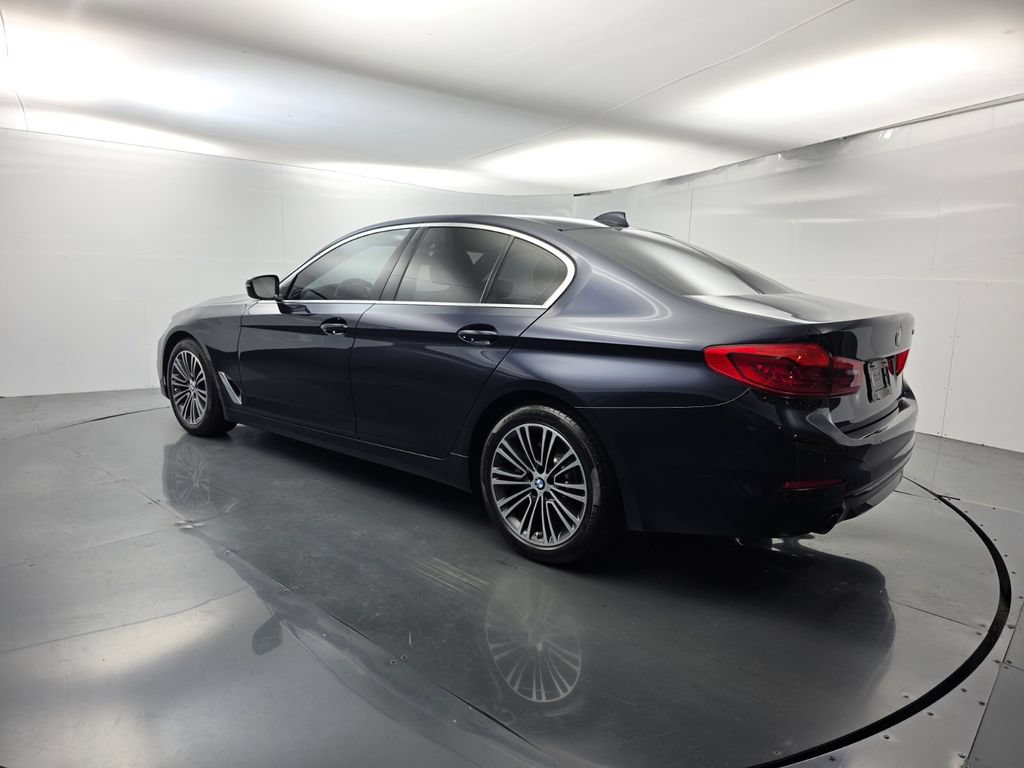 Used 2019 BMW 530i w/ Convenience Package RWD image 6