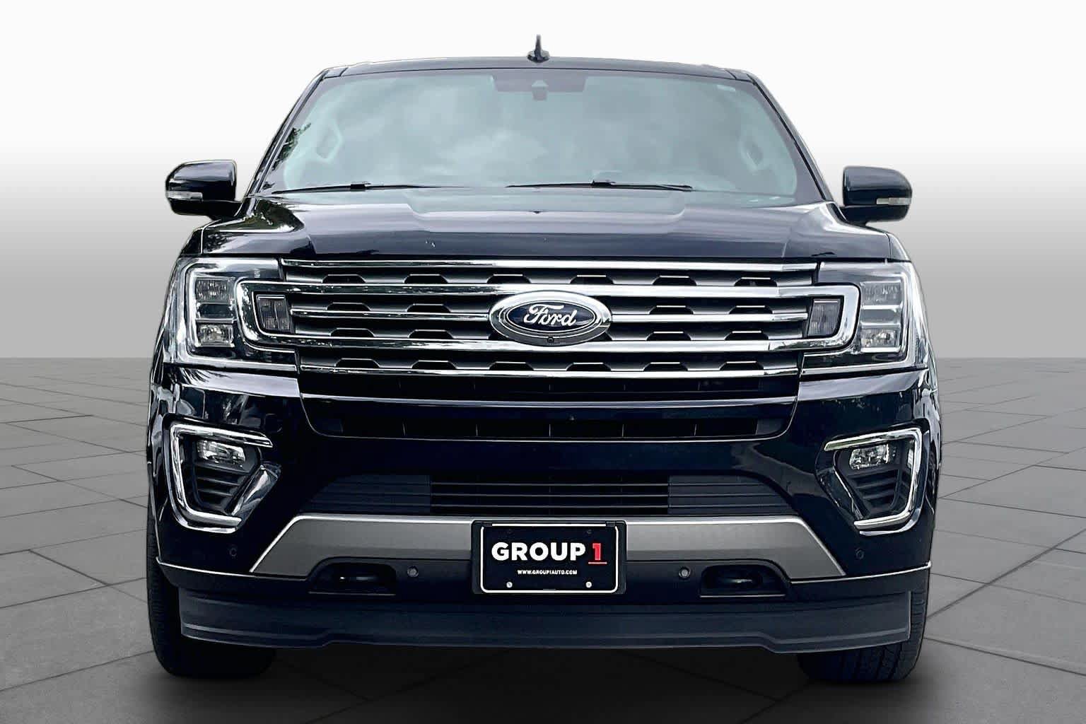 Used 2021 Ford Expedition Limited AWD/4WD image 3