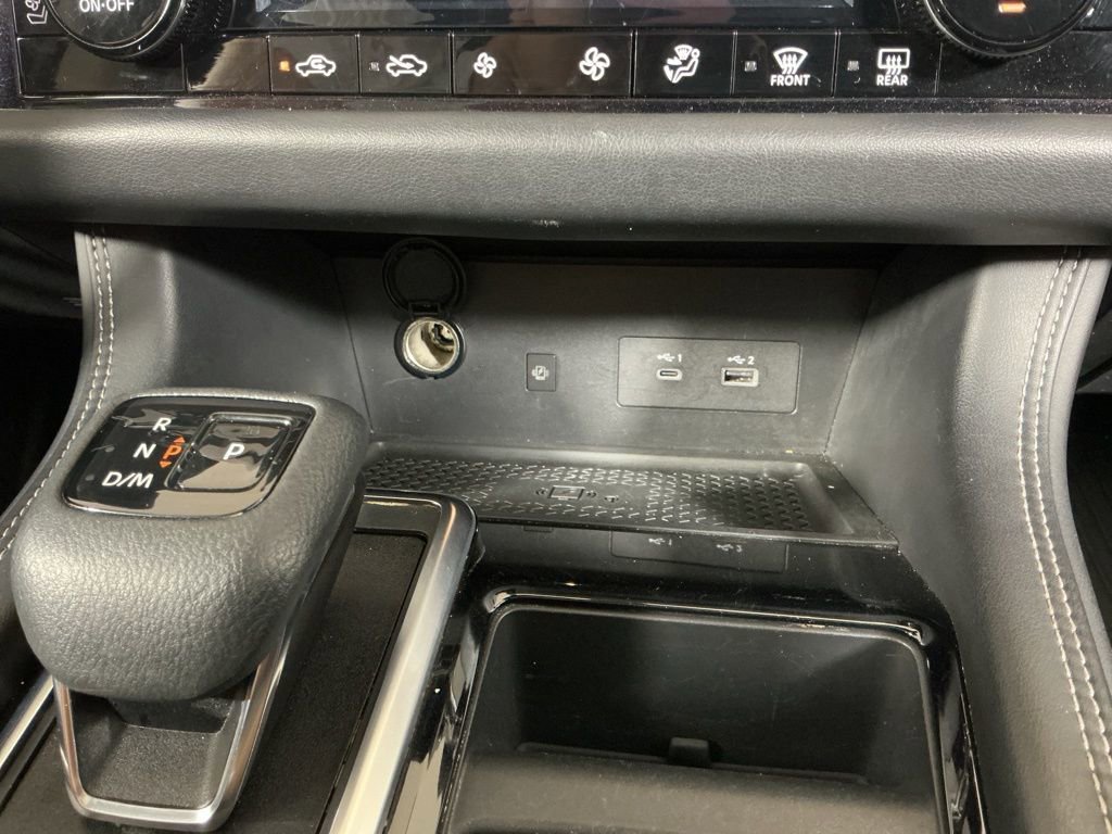 Used 2023 Nissan Pathfinder Platinum image 15