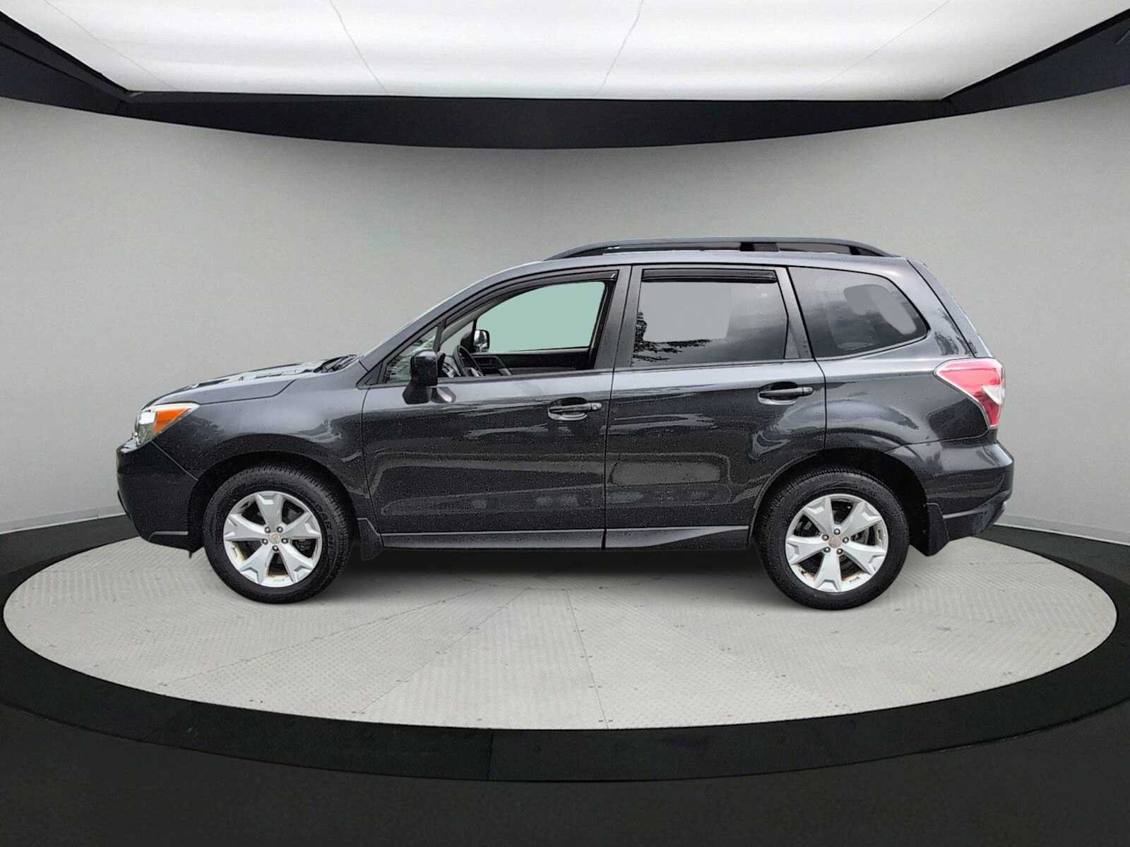 Used 2015 Subaru Forester 2.5i Premium w/ Protection Package #1 AWD/4WD image 5