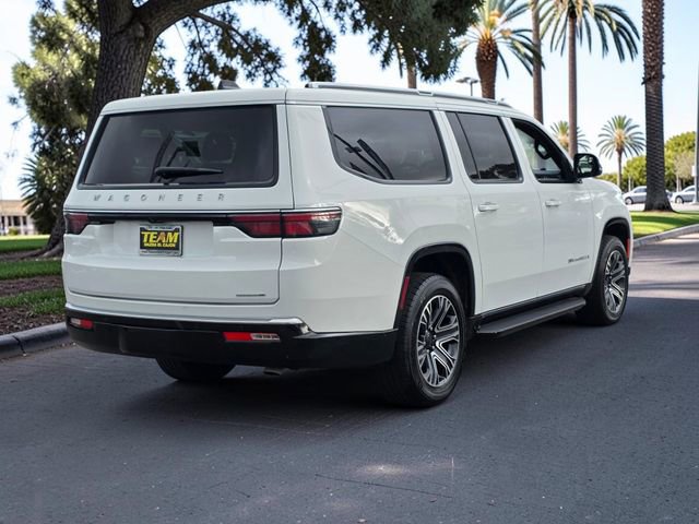 Used 2024 Jeep Wagoneer L Series II w/ Flexible Seating Group RWD image 5