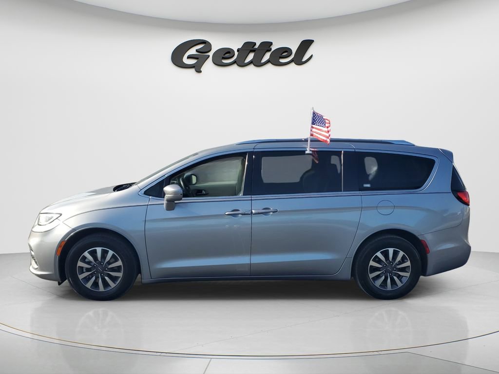 Used 2021 Chrysler Pacifica Touring-L FWD image 8