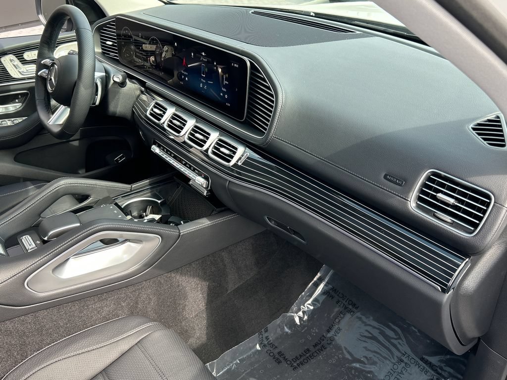 New 2026 Mercedes-Benz GLS 450 4MATIC image 30