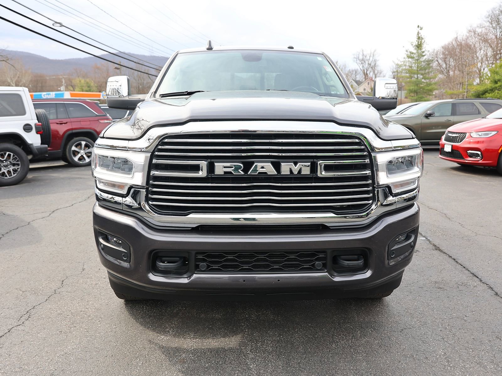 Used 2024 RAM 2500 Laramie image 2