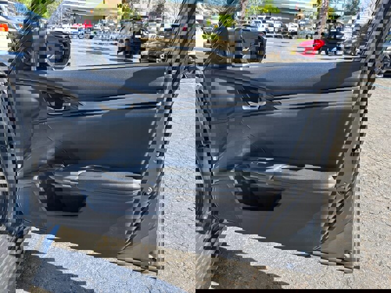 Used 2020 Honda Civic Sport image 11