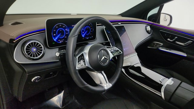 Used 2025 Mercedes-Benz EQE 350+ 4MATIC SUV w/ AMG Line Exterior Package image 45